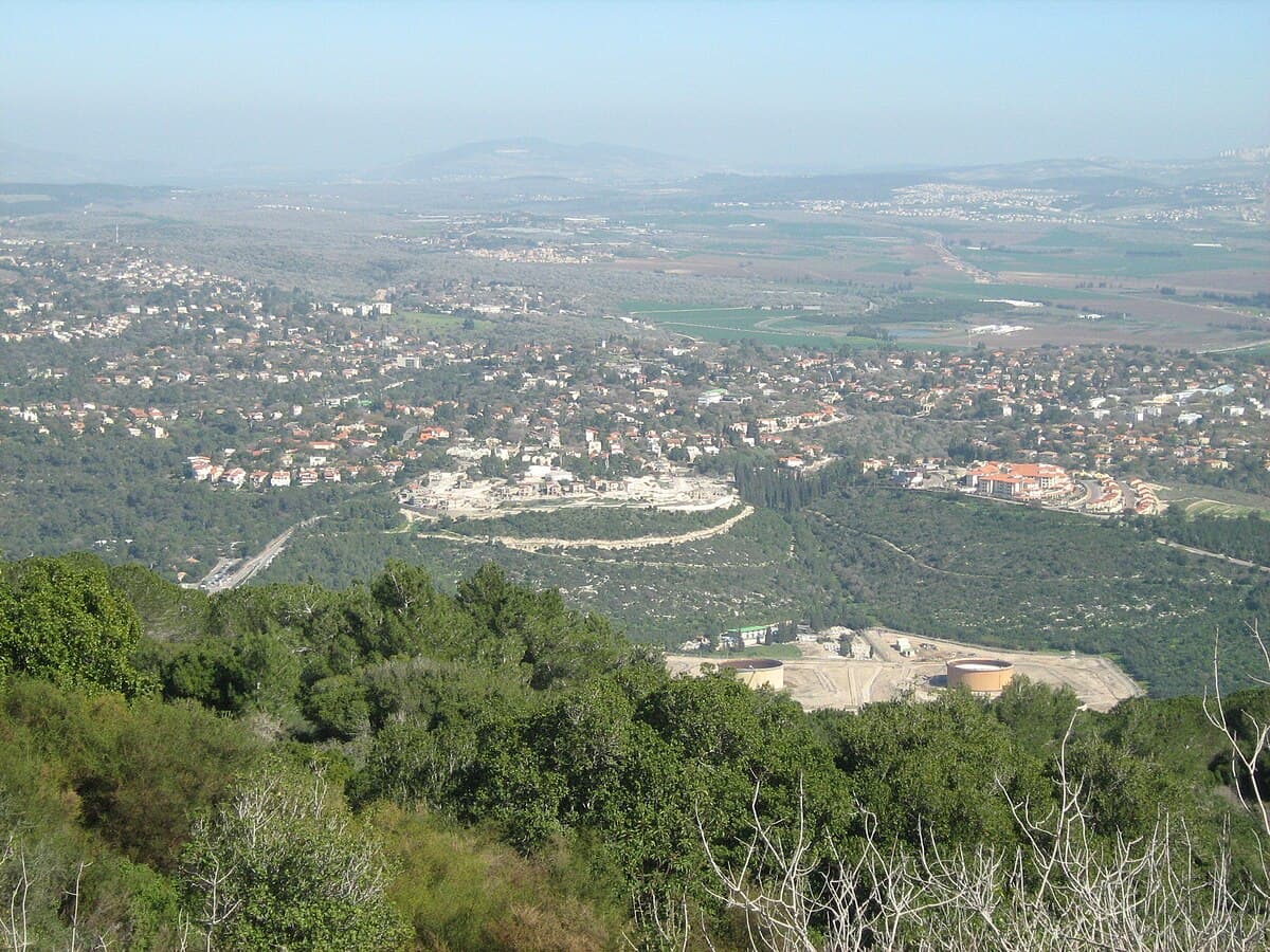 קריית טבעון – שלווה יצירתית בלב הצפון