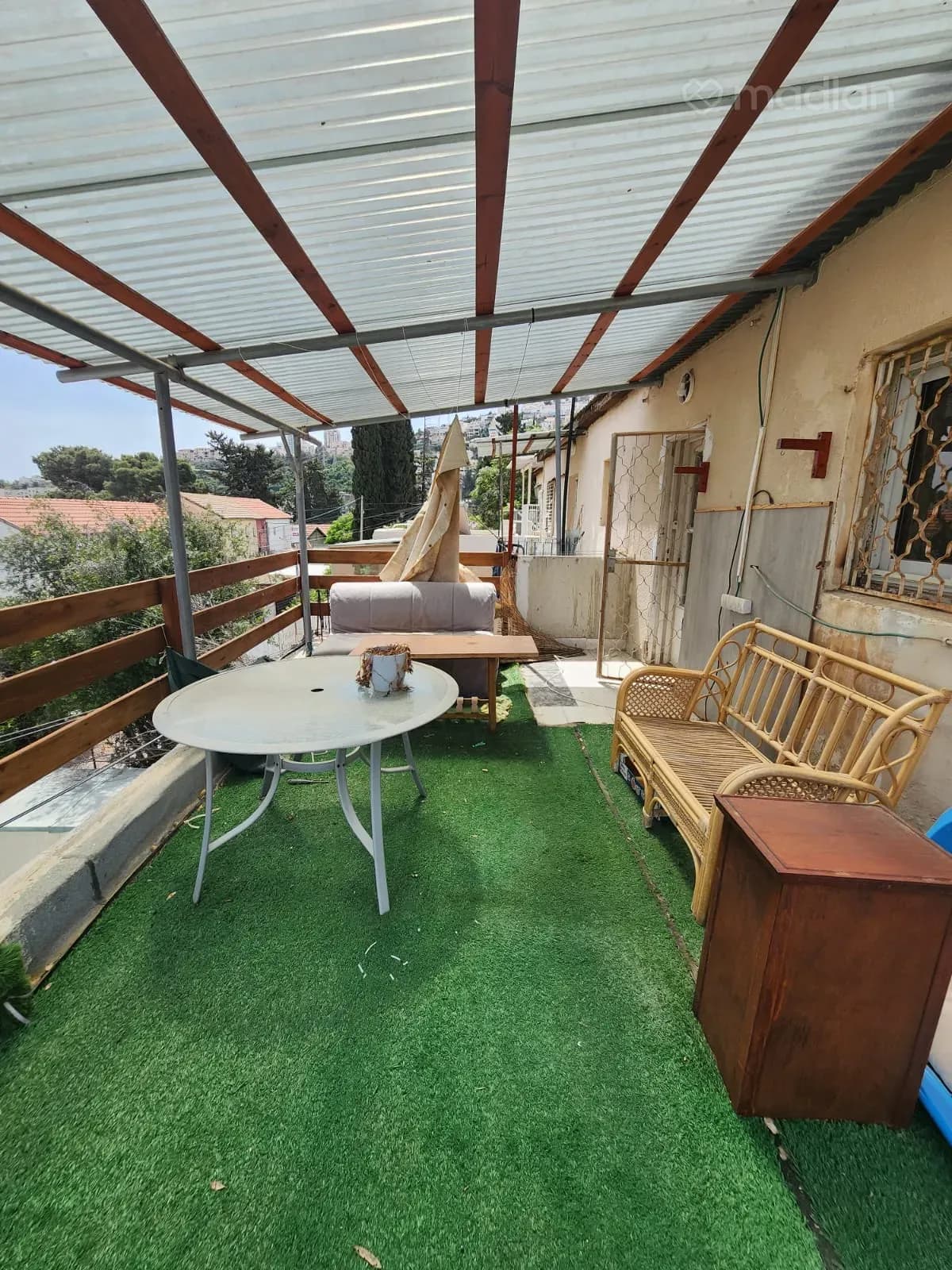 דירת 2 חדרים ברח׳ התיכון 10, נשר